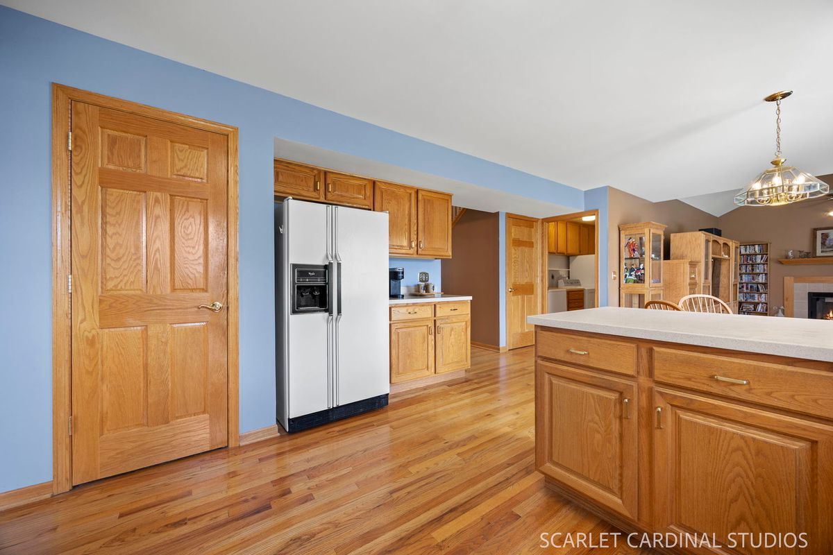 24850 Vermette Rd, Plainfield, IL 60585 — photo 5