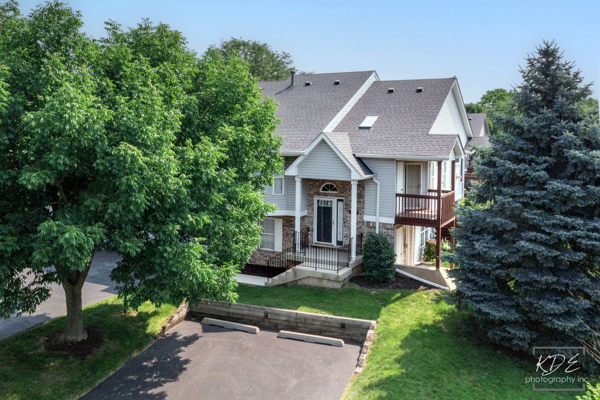 14017 S Cambridge Cir, Plainfield, IL 60544 — photo 2