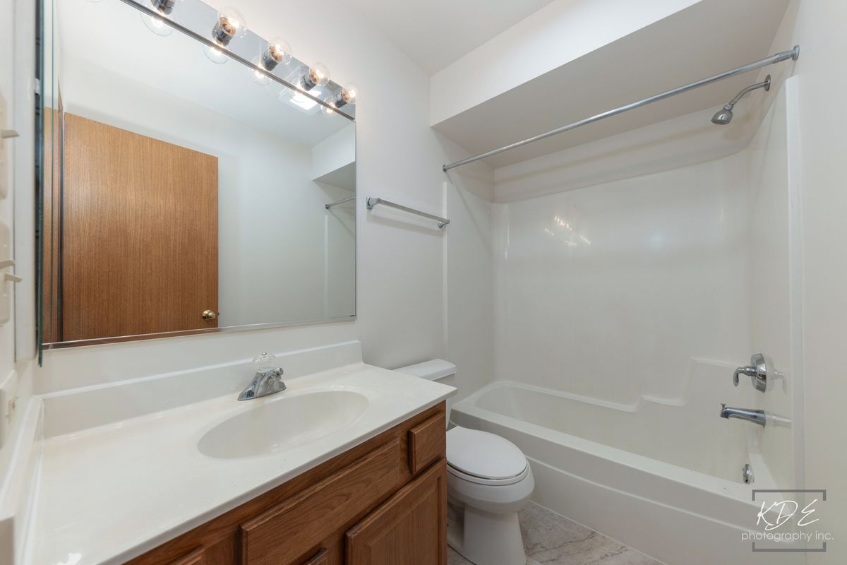 14017 S Cambridge Cir, Plainfield, IL 60544 — photo 6