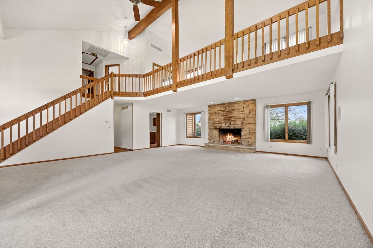 9s041 Stearman Dr, Naperville, IL 60564 — photo 4