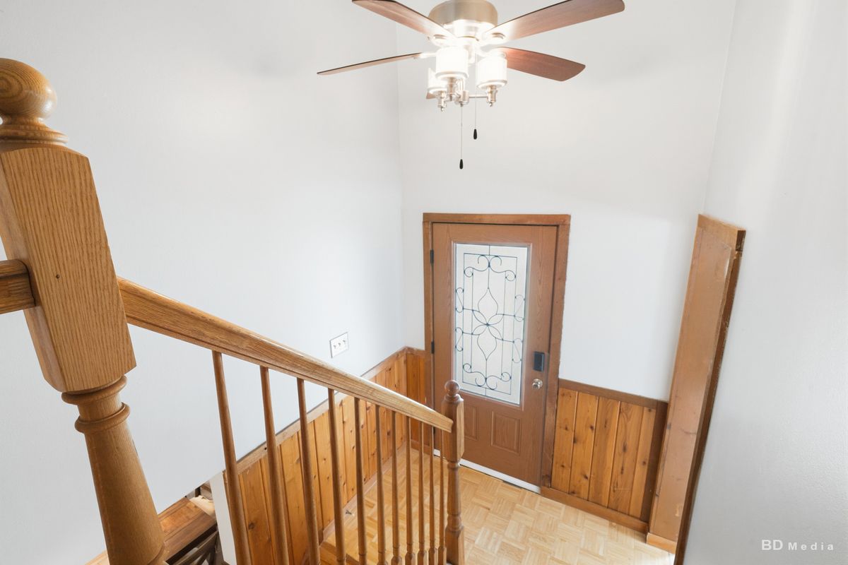 408 N Locust St, Frankfort, IL 60423 — photo 3