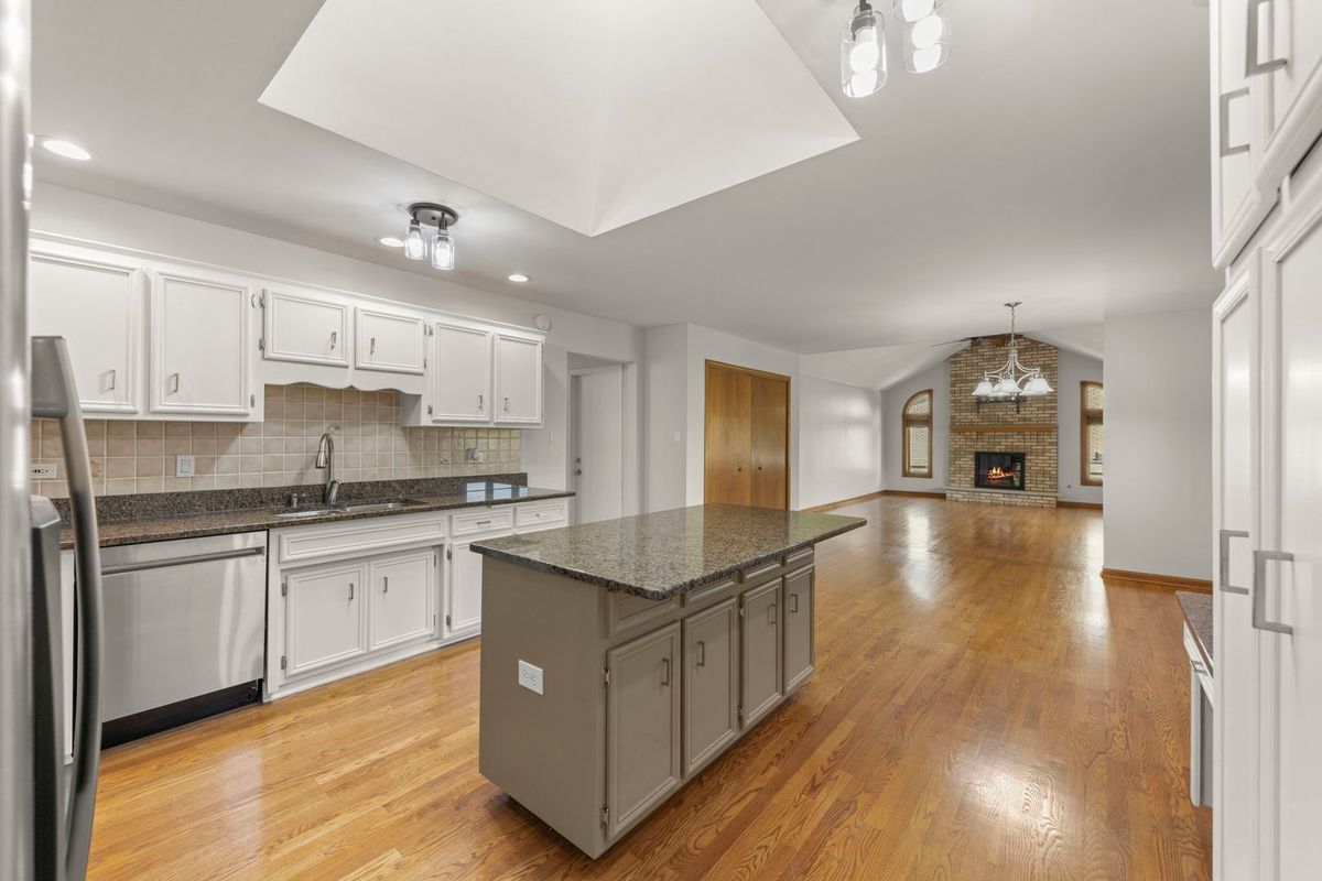 17349 Grange Dr, Orland Park, IL 60467 — photo 7