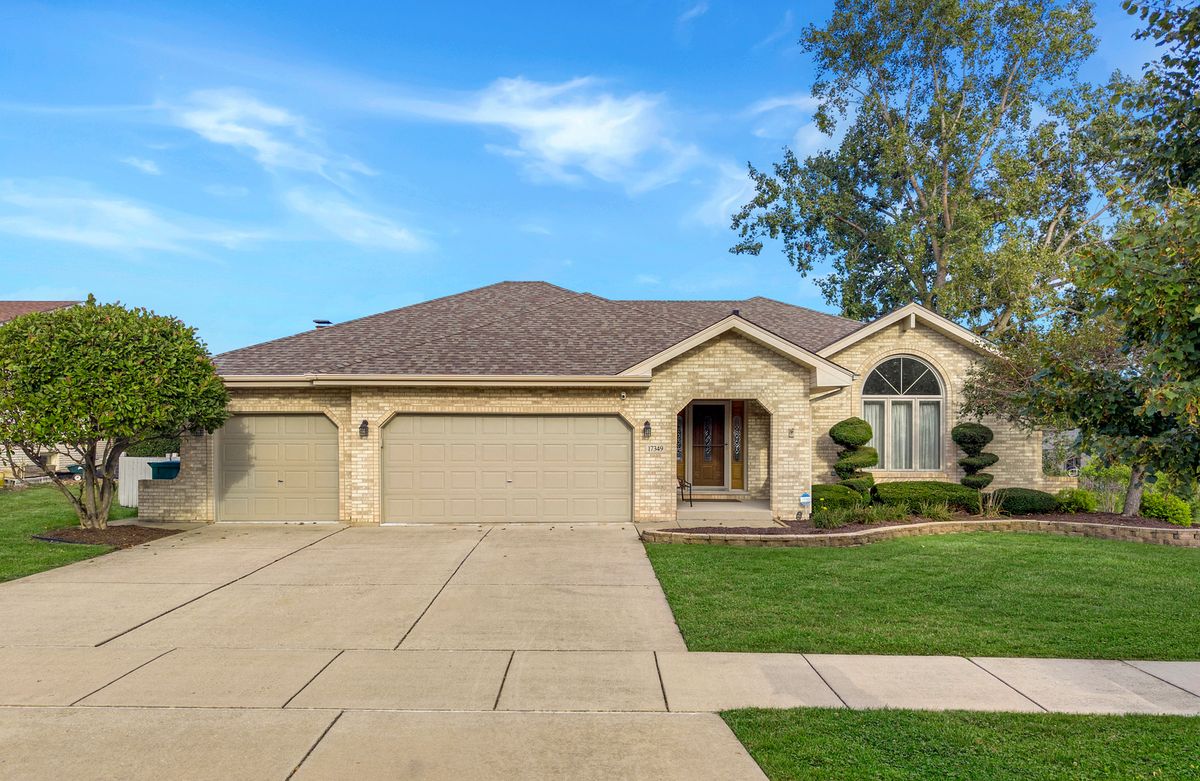 17349 Grange Dr, Orland Park, IL 60467