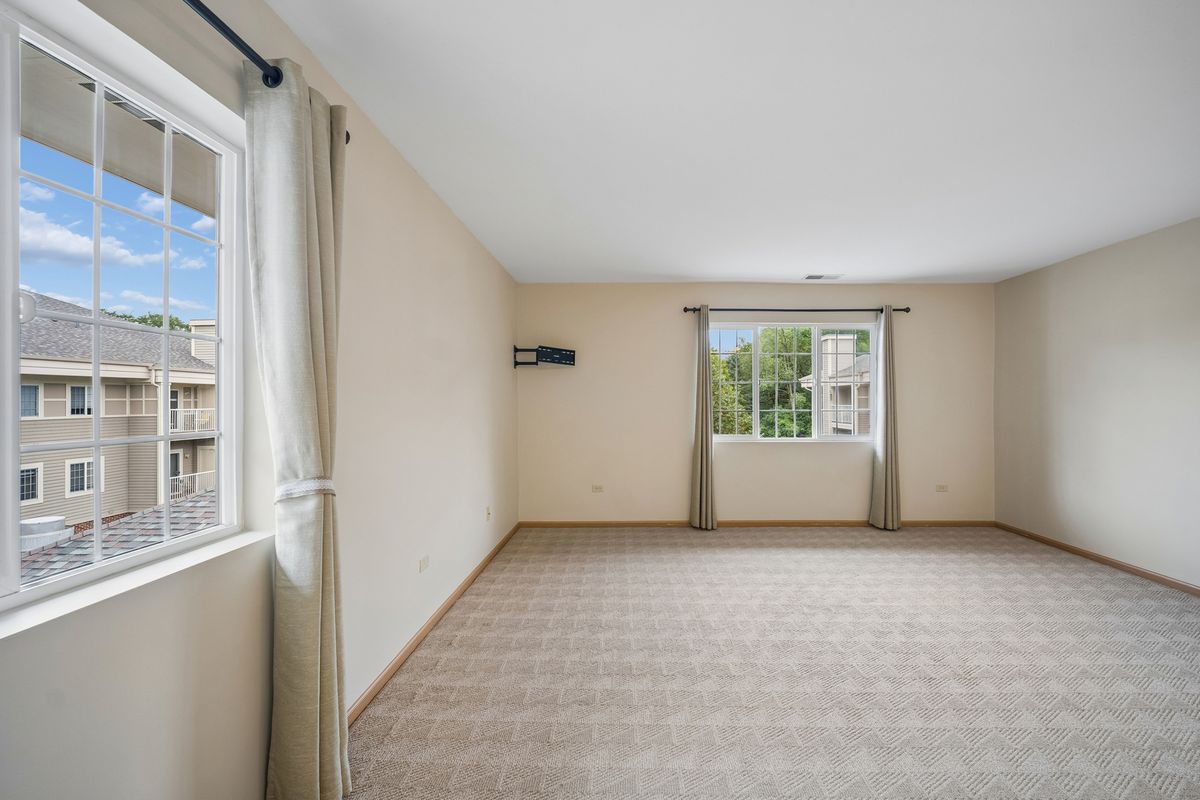 801 N McLean Blvd #330, Elgin, IL 60123 — photo 8
