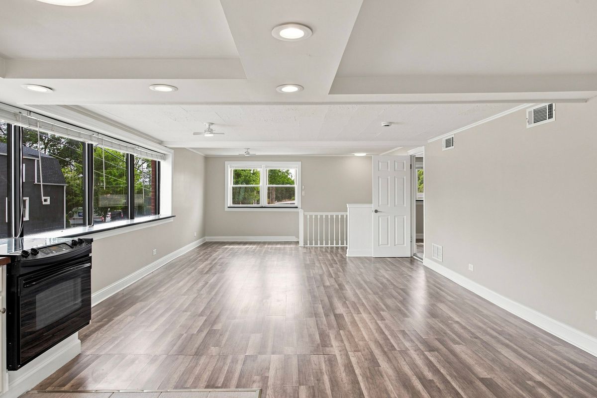 4904 W Gunnison St #1F, Chicago, IL 60630 — photo 6