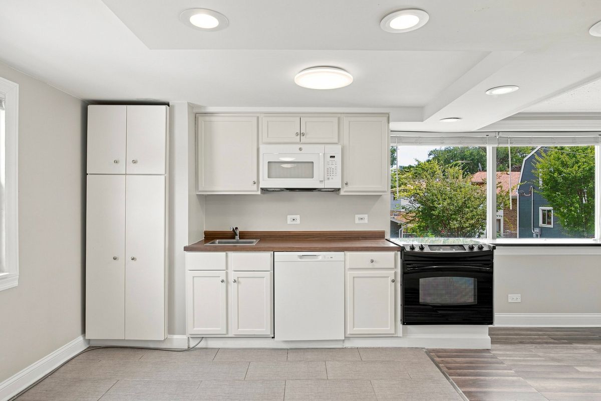 4904 W Gunnison St #1F, Chicago, IL 60630 — photo 5