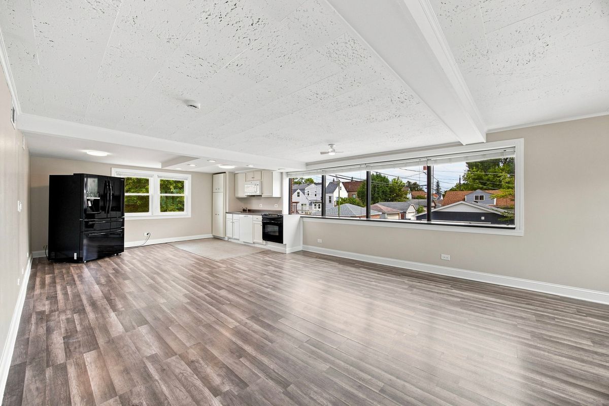 4904 W Gunnison St #1F, Chicago, IL 60630 — photo 4