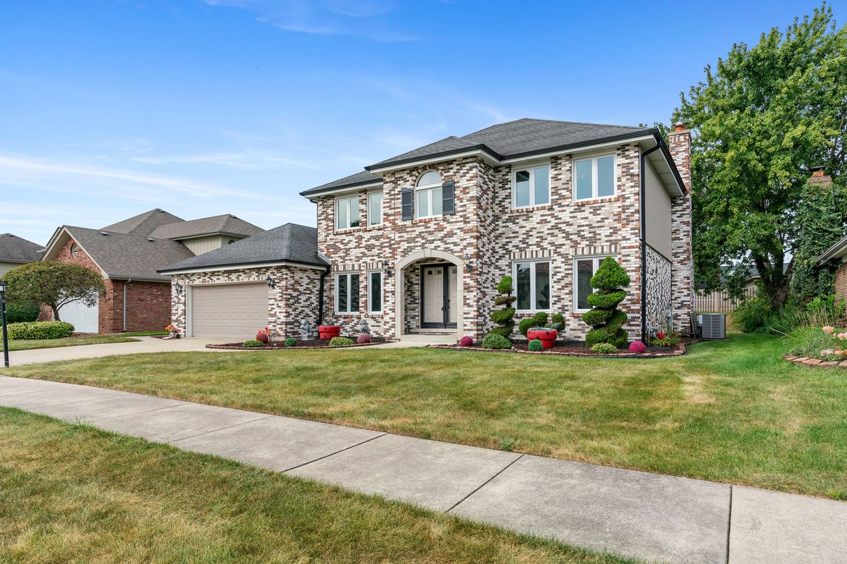 15020 Landings Ln, Oak Forest, IL 60452 — photo 2