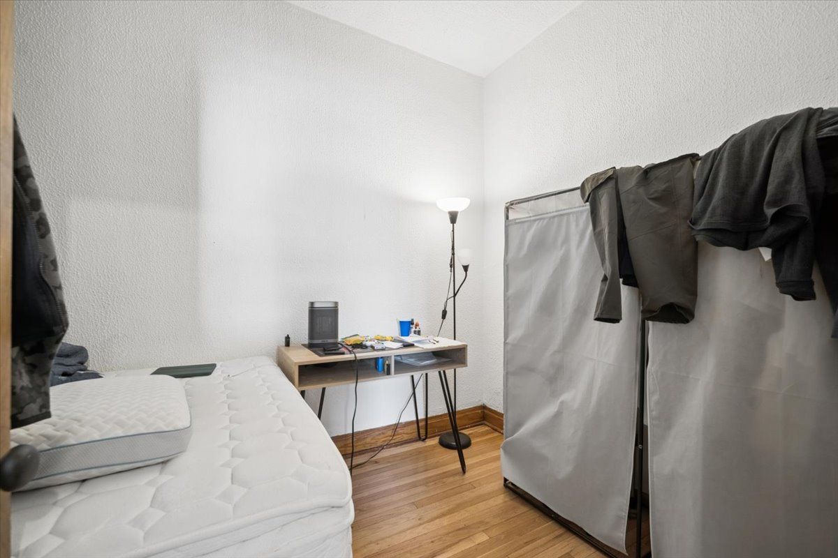 1047 N Western Ave, Chicago, IL — photo 8