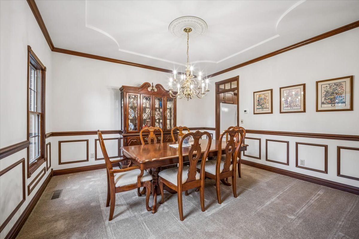 2310 Big Woods Dr, Batavia, IL 60510 — photo 4