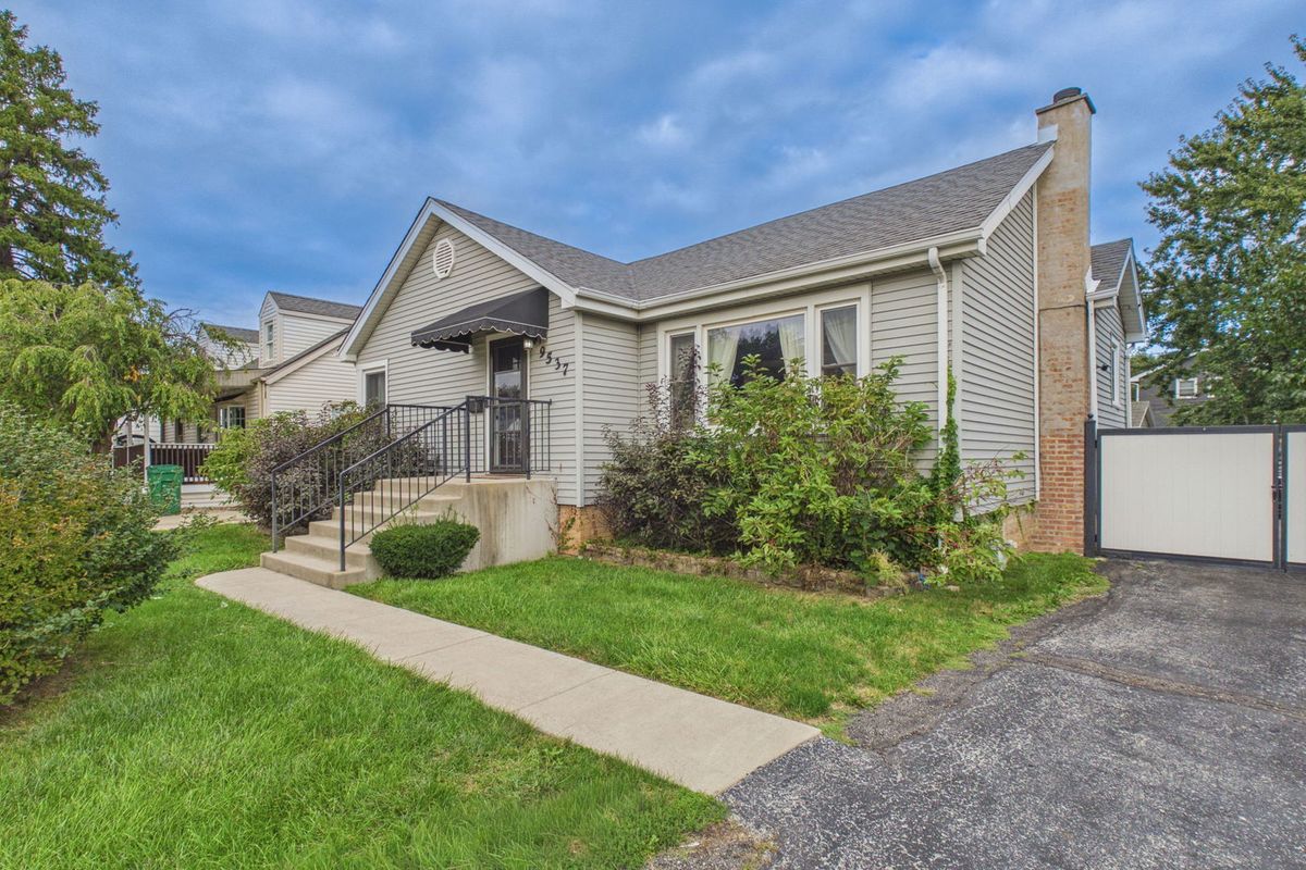 9537 Central Ave, Oak Lawn, IL 60453 — photo 2