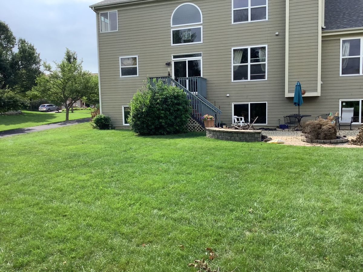 2921 Kelly Dr, Elgin, IL 60124 — photo 2