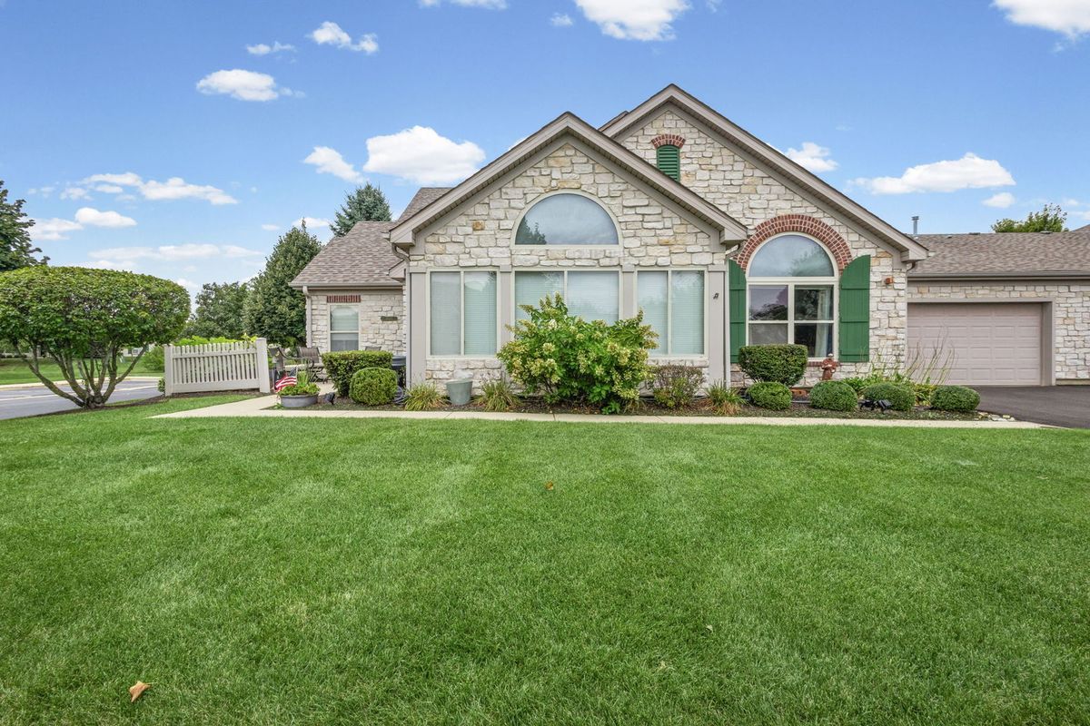 16002 S Messenger Cir, Homer Glen, IL 60491 — photo 4