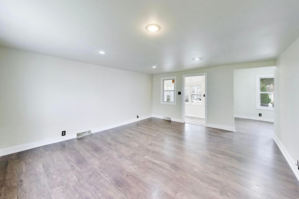 732 Grove St, Aurora, IL 60505 — photo 6