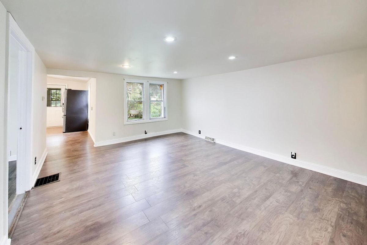 732 Grove St, Aurora, IL 60505 — photo 5