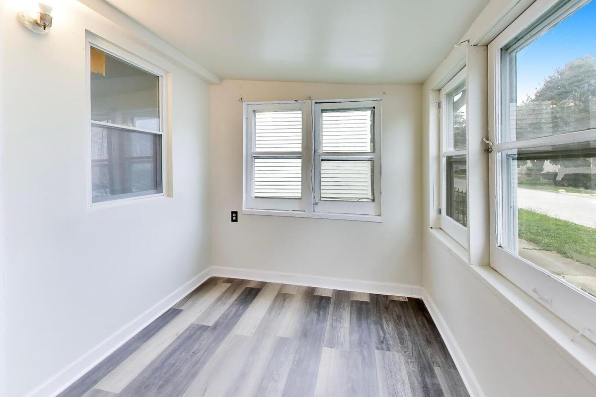 732 Grove St, Aurora, IL 60505 — photo 4