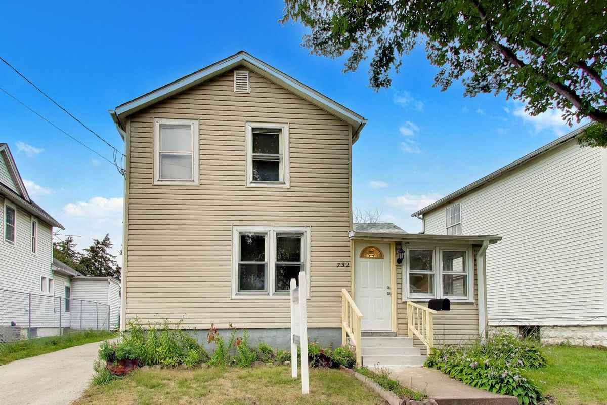 732 Grove St, Aurora, IL 60505 — photo 2