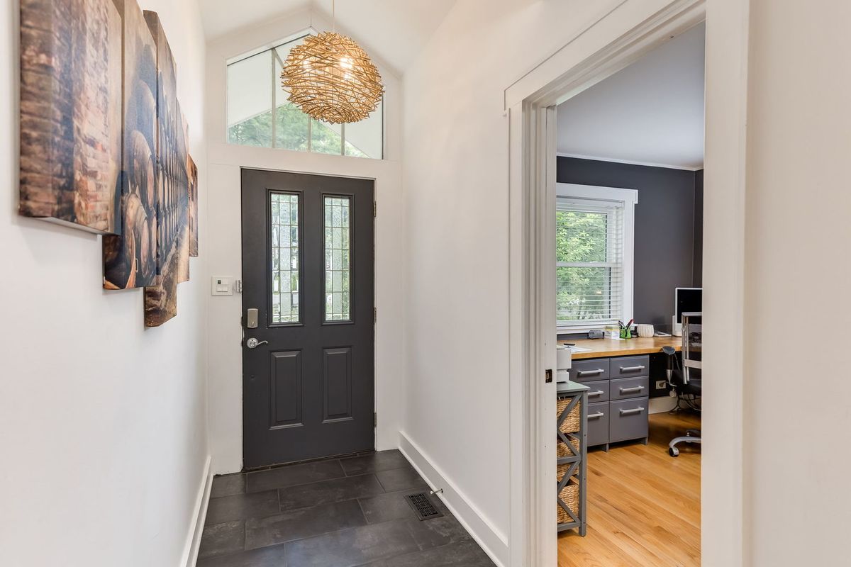21w363 Walnut Rd, Glen Ellyn, IL 60137 — photo 5