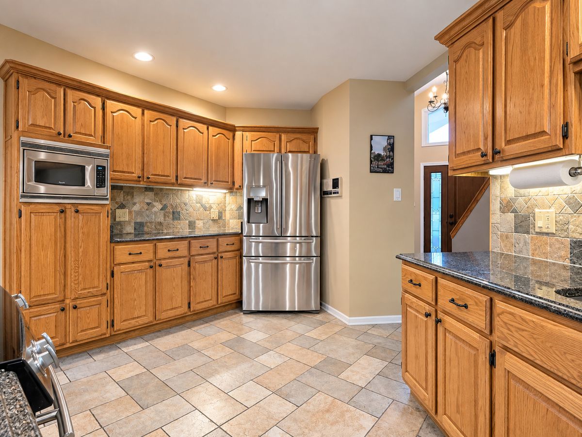 13630 S Chippewa Trl, Homer Glen, IL 60491 — photo 4