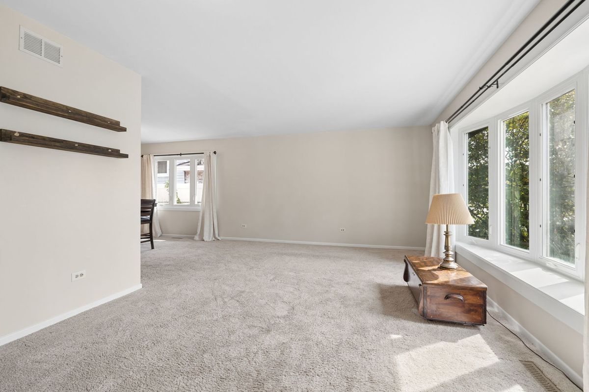 5222 Laramie Ct, Oak Forest, IL 60452 — photo 3