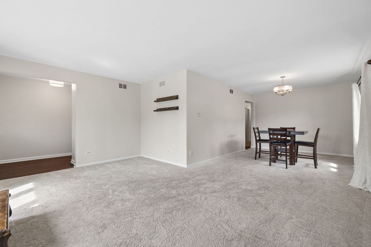 5222 Laramie Ct, Oak Forest, IL 60452 — photo 5