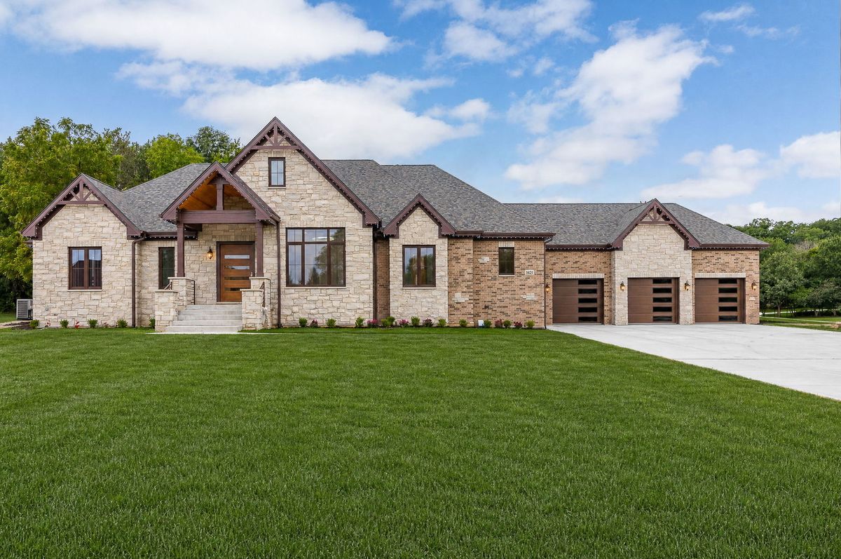 16514 Pine Hill Dr, Homer Glen, IL 60491 — photo 6