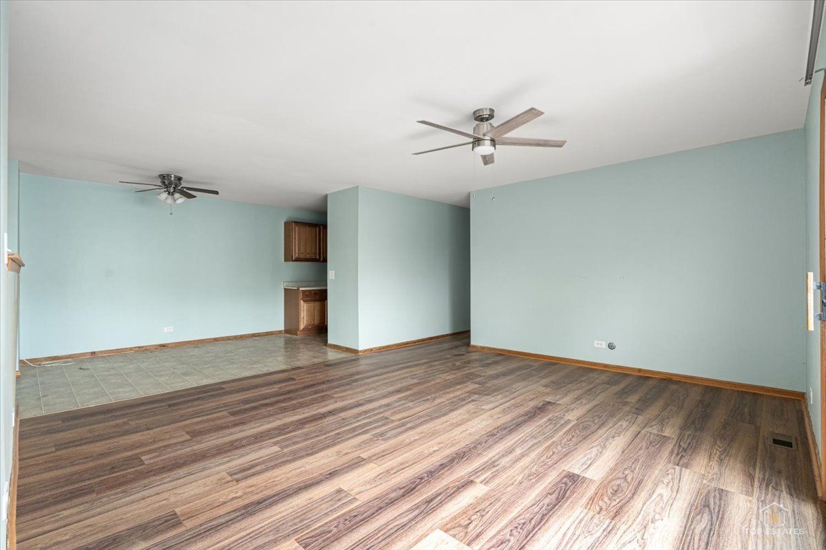 20203 S Fairwood Ct #D, Frankfort, IL 60423 — photo 7