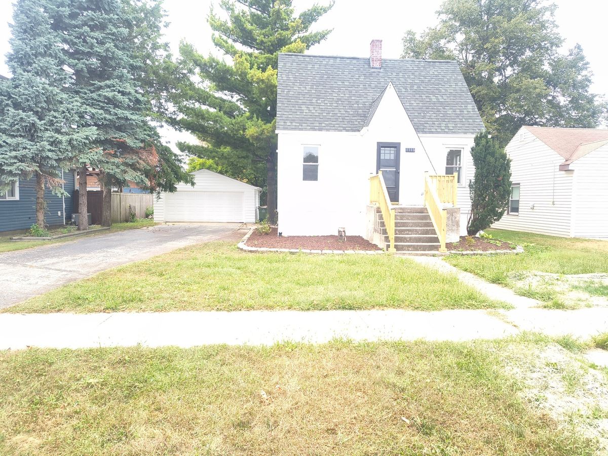 9822 Meade Ave, Oak Lawn, IL 60453