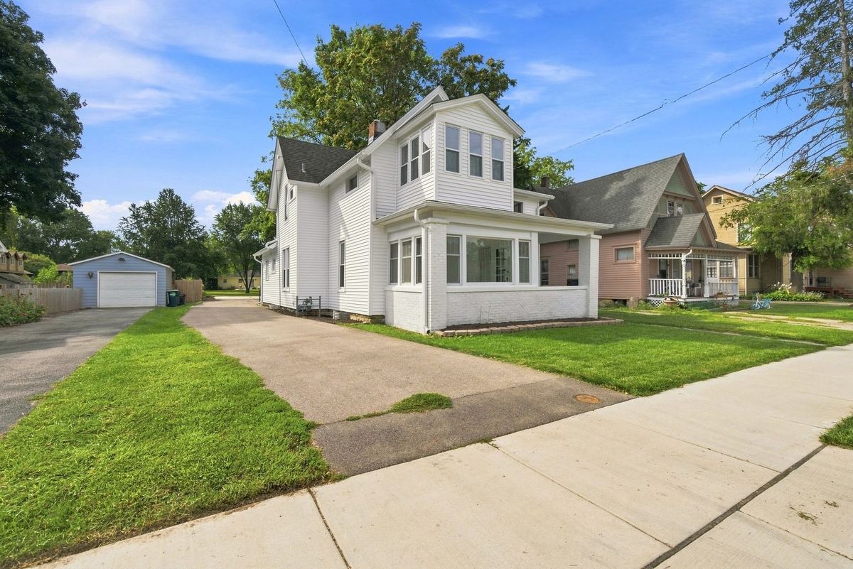 428 E Wilson St, Batavia, IL 60510 — photo 3