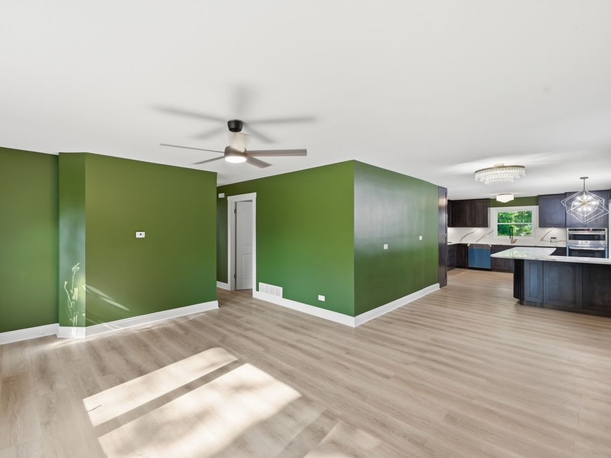 5905 Lee Ave, Downers Grove, IL 60516 — photo 3