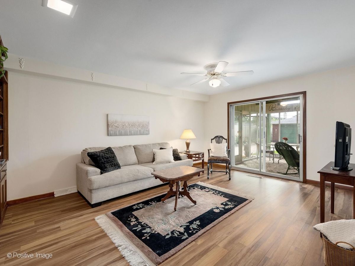 4613 W 105th St, Oak Lawn, IL 60453 — photo 4