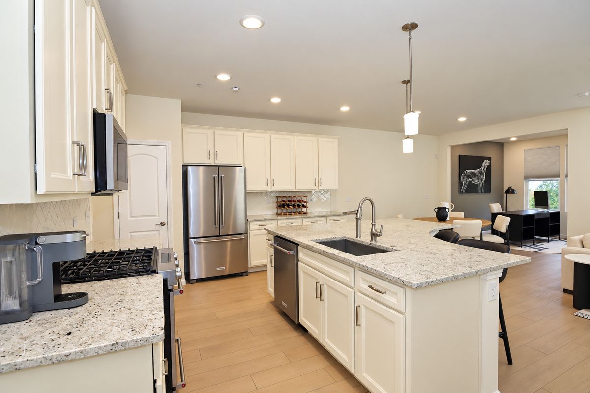 8 Weirich Way, Batavia, IL 60510 — photo 3