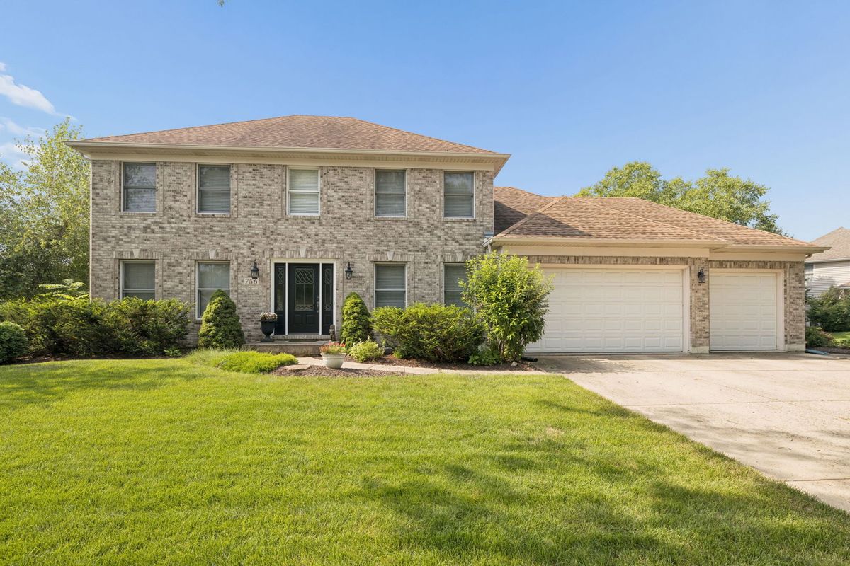 756 Pembridge Pl, Sugar Grove, IL 60554