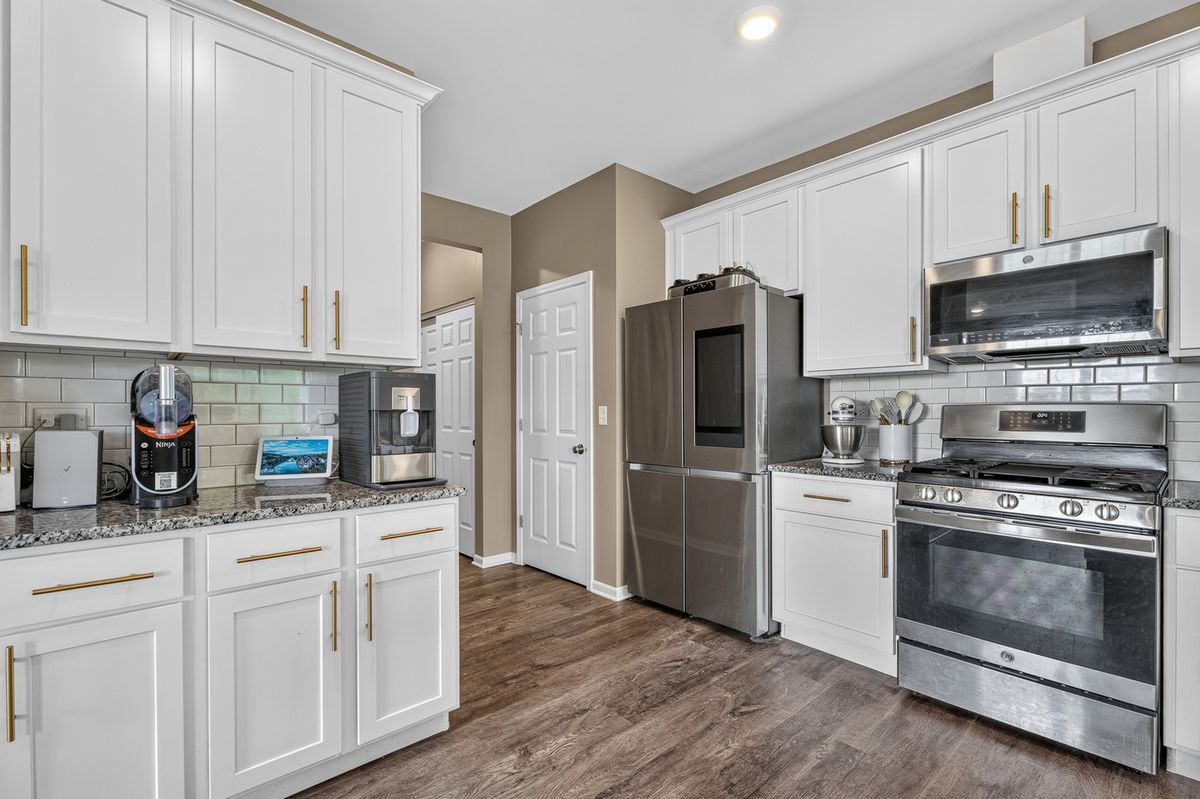 16427 Wheatgrass St, Lockport, IL 60441 — photo 6