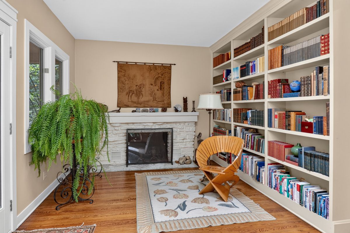 5311 Lee Ave, Downers Grove, IL 60515 — photo 6