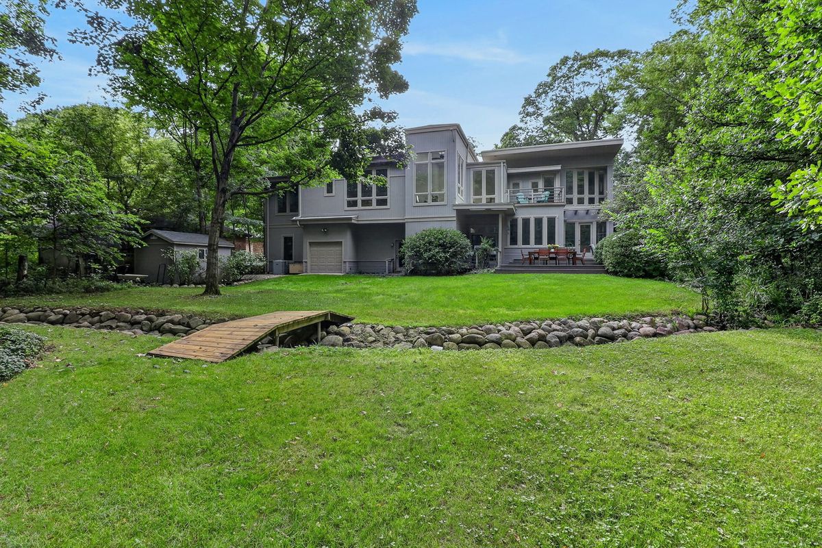 5311 Lee Ave, Downers Grove, IL 60515 — photo 2