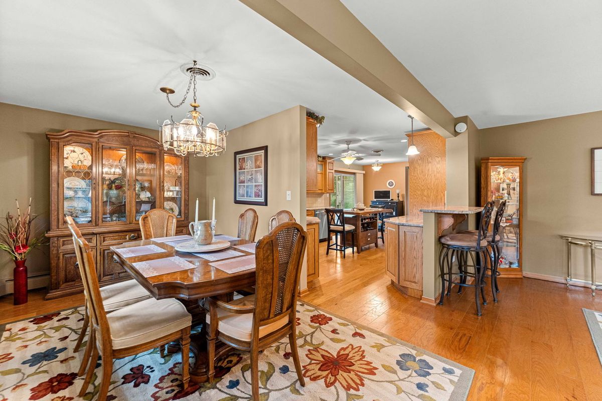 12449 S Mcvickers Ave, Palos Heights, IL 60463 — photo 7