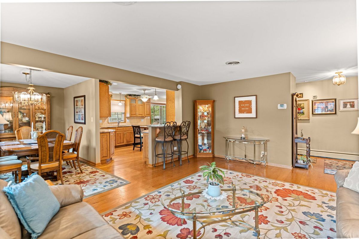 12449 S Mcvickers Ave, Palos Heights, IL 60463 — photo 5