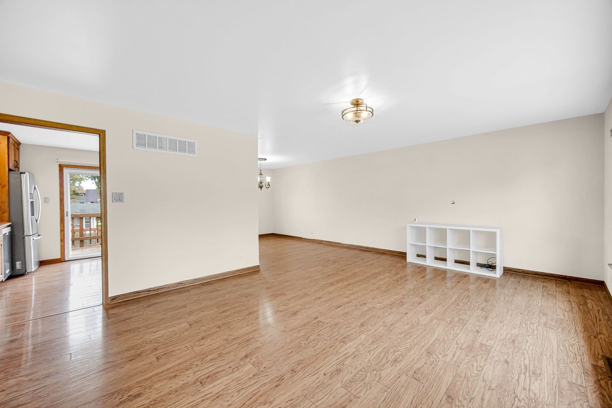 15417 Alameda Ave, Oak Forest, IL 60452 — photo 6