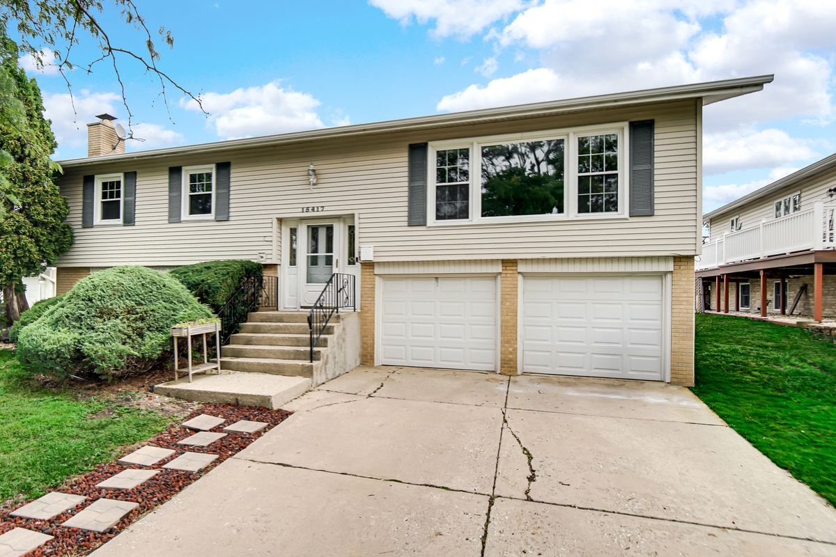 15417 Alameda Ave, Oak Forest, IL 60452 — photo 3