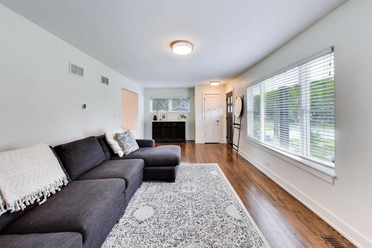 304 W Graham Ave, Lombard, IL 60148 — photo 6