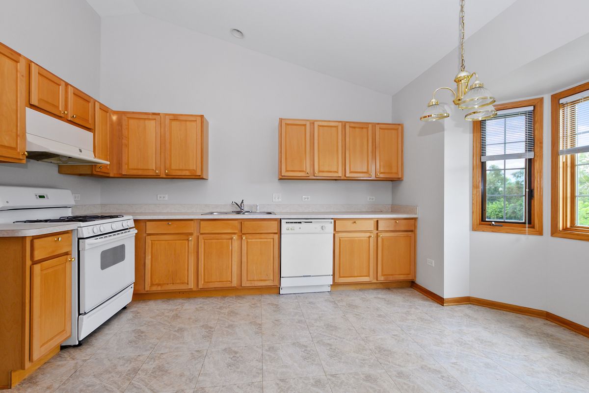 13059 Laurel Glen Ct #301, Palos Heights, IL 60463 — photo 8
