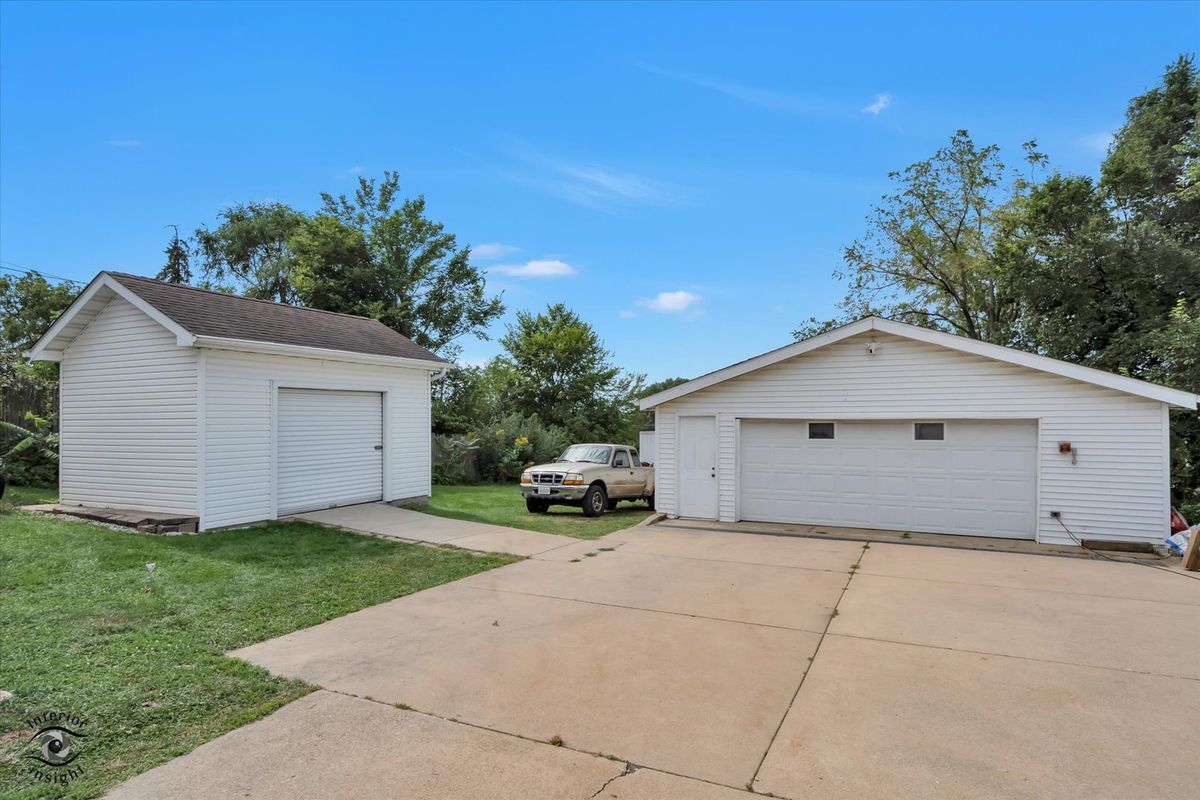1623 S Hamilton St, Lockport, IL 60441 — photo 3