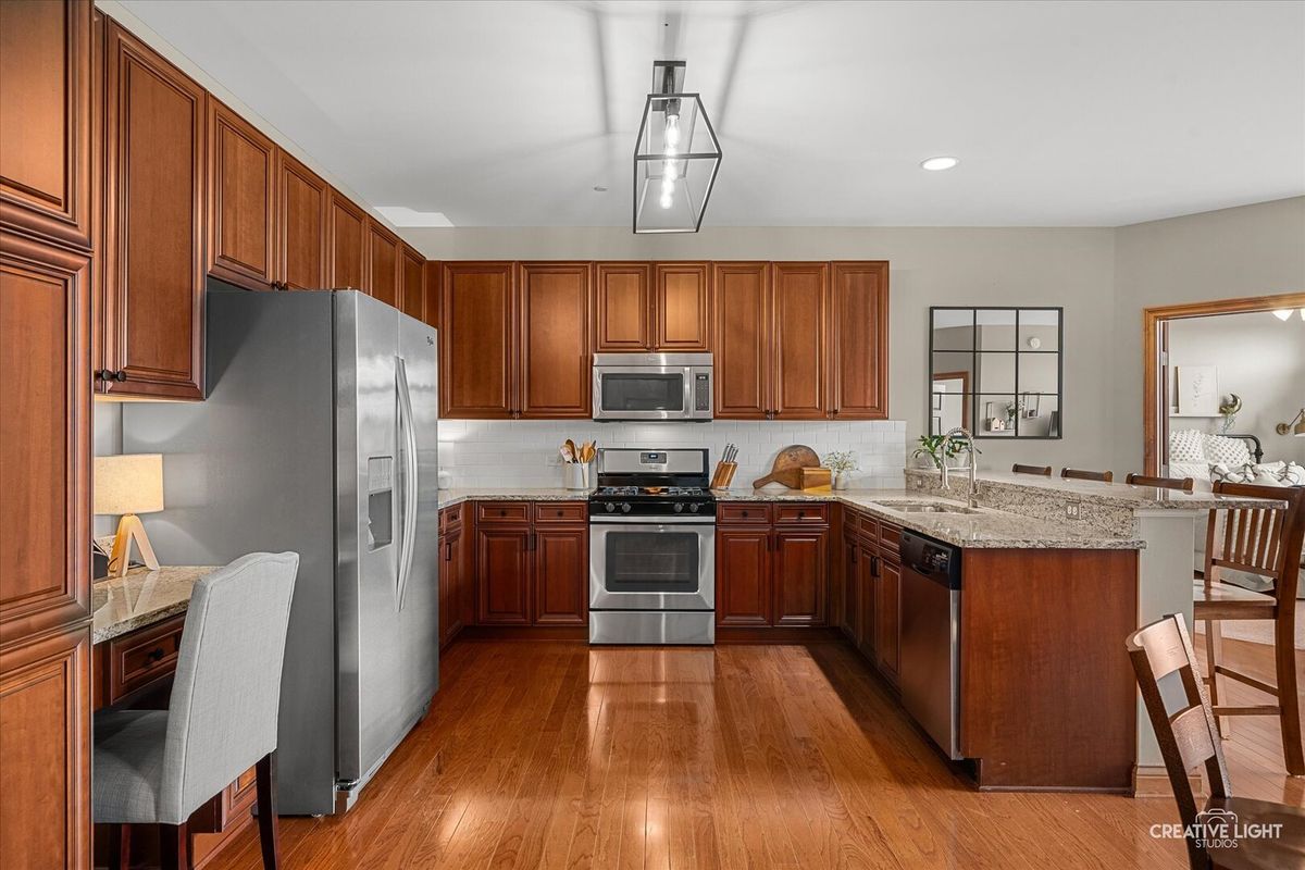 140 S River St #211, Aurora, IL 60506 — photo 6