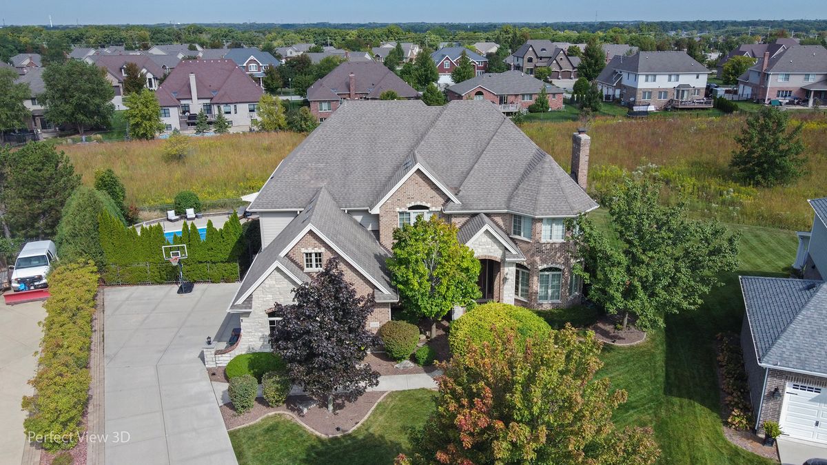 12408 Lajunta Ct, Mokena, IL 60448 — photo 2