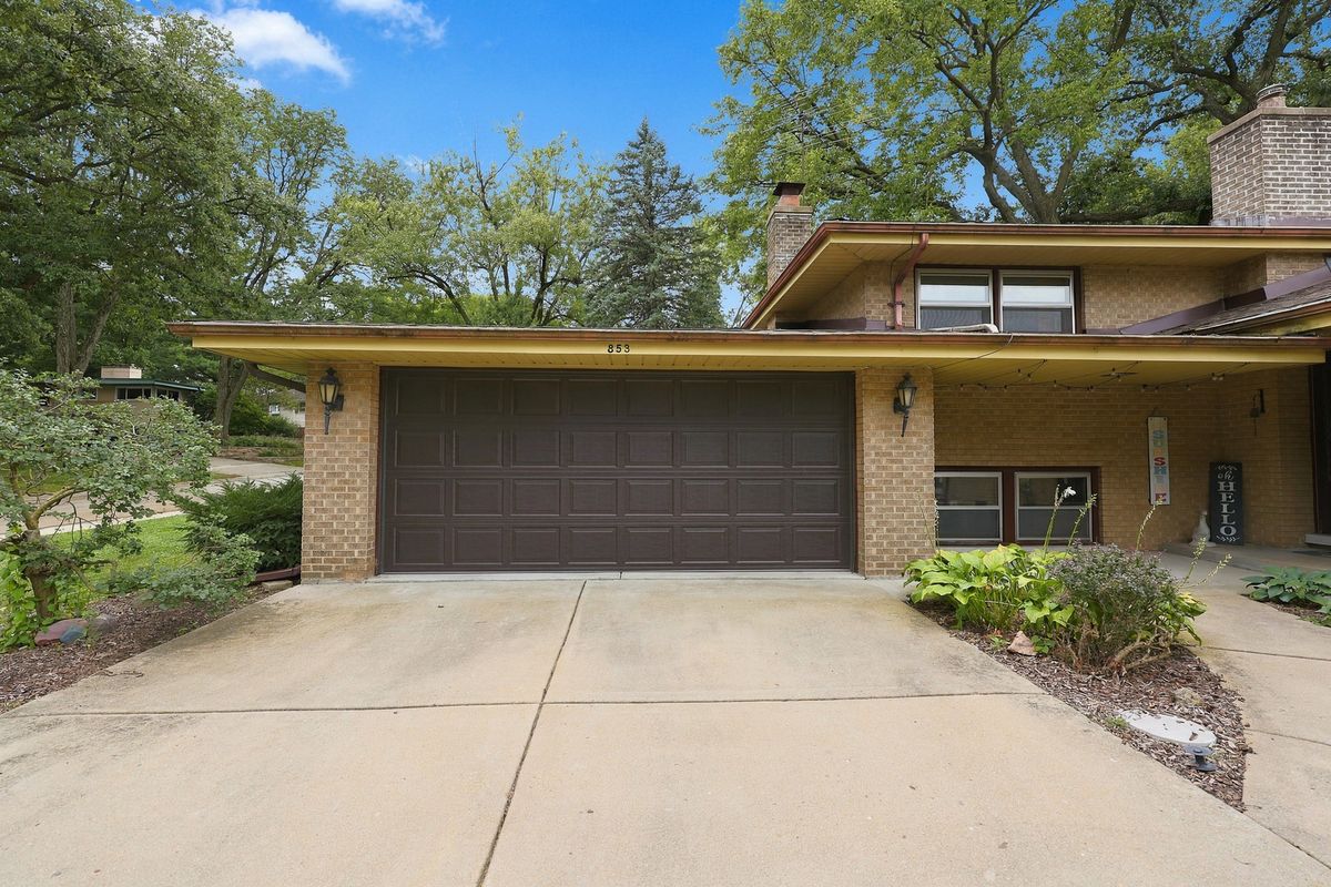 853 Edgewater Dr, Naperville, IL 60540 — photo 3