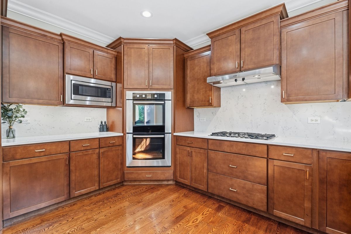 18018 S McCabe Ln, Lockport, IL 60441 — photo 4