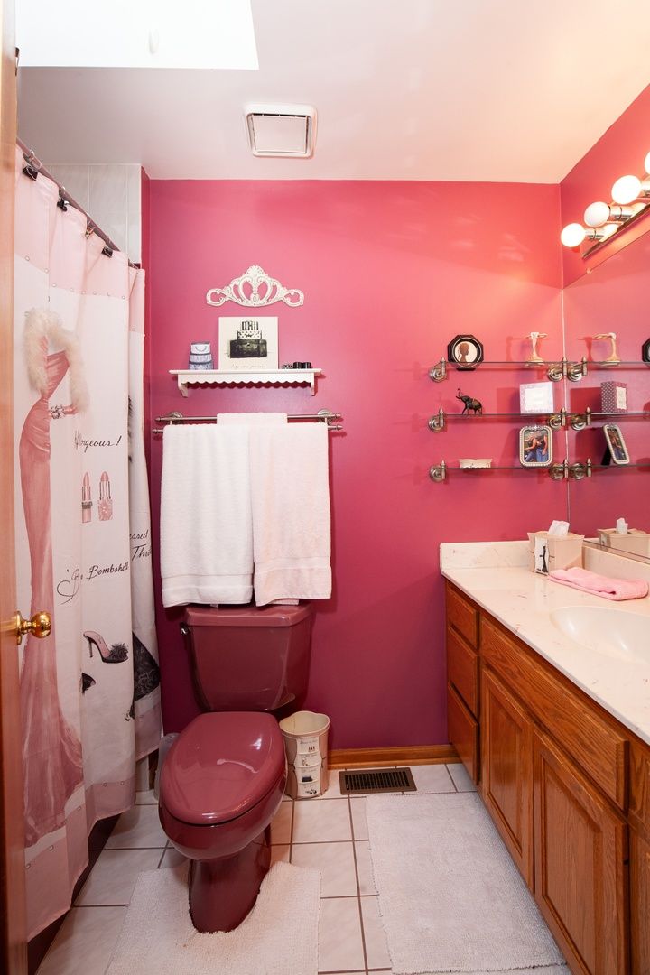 9430 S 69th Ave, Oak Lawn, IL 60453 — photo 7