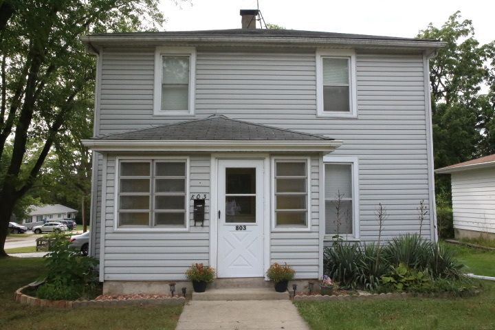 803 N Washington Ave, Batavia, IL 60510 — photo 2