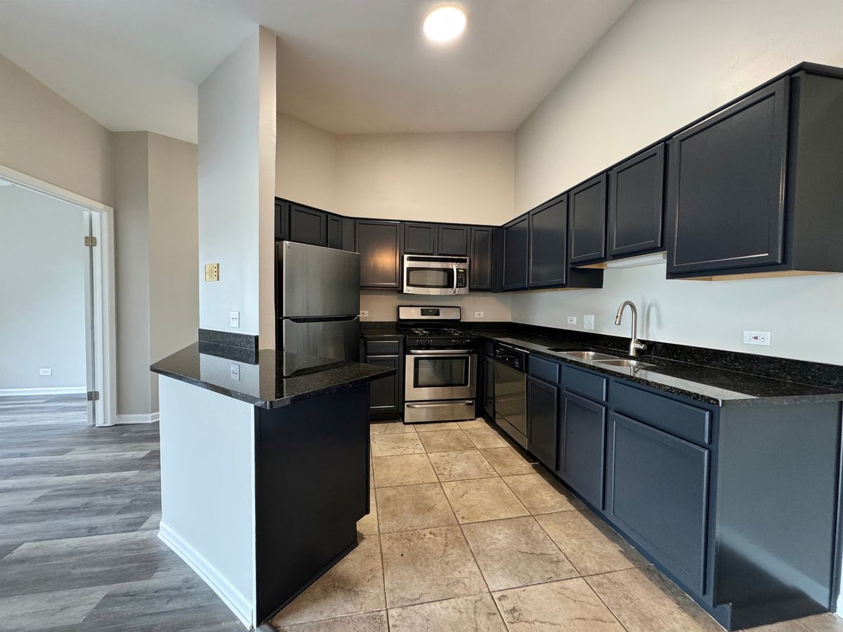1539 Raymond Dr #204, Naperville, IL 60563 — photo 5